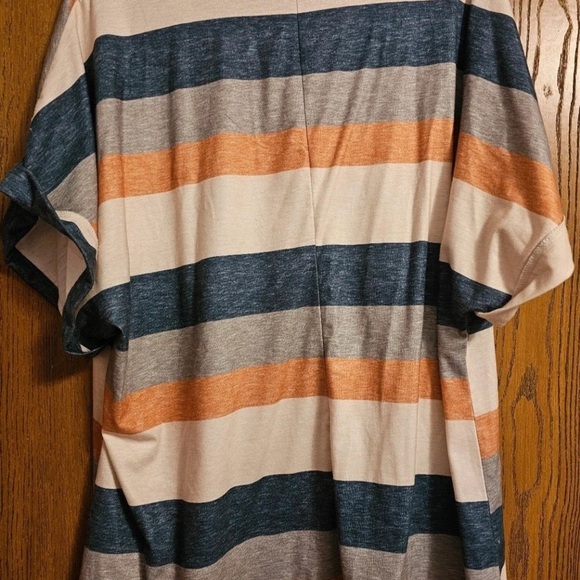 Shein Top - Picture 2 of 3